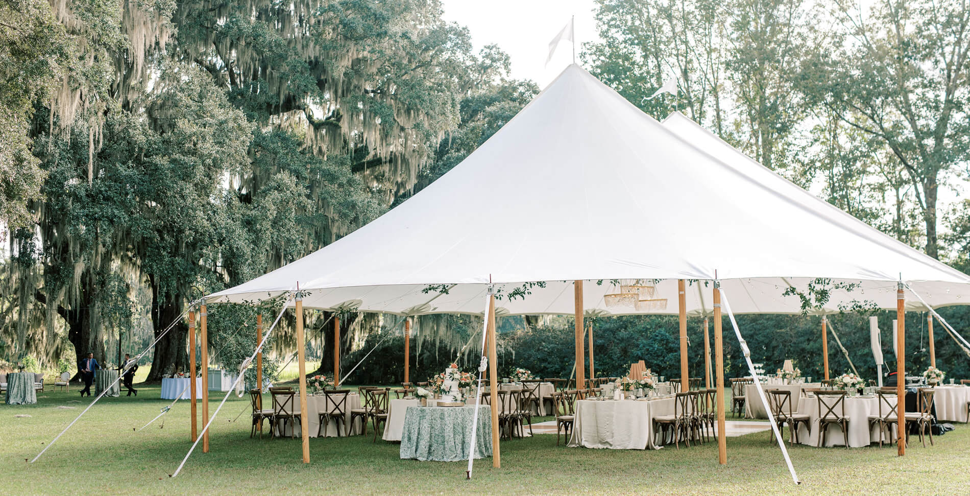 best Charleston wedding planner